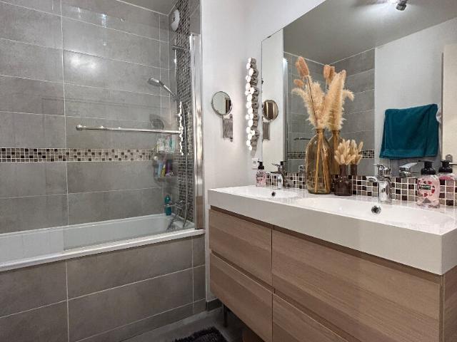 appatement4 pièces de 83 m² MEUBLÉ