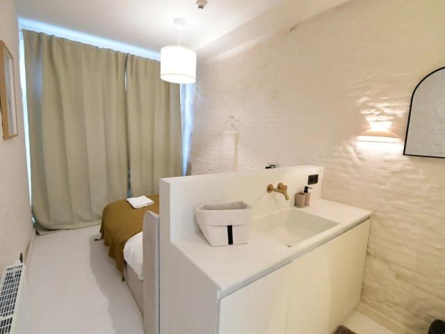 Appealing double ensuite bedroom in Seefhoek