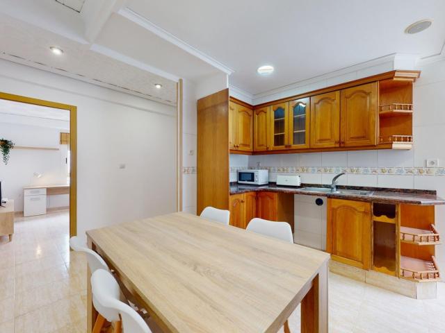 Appealing single bedroom