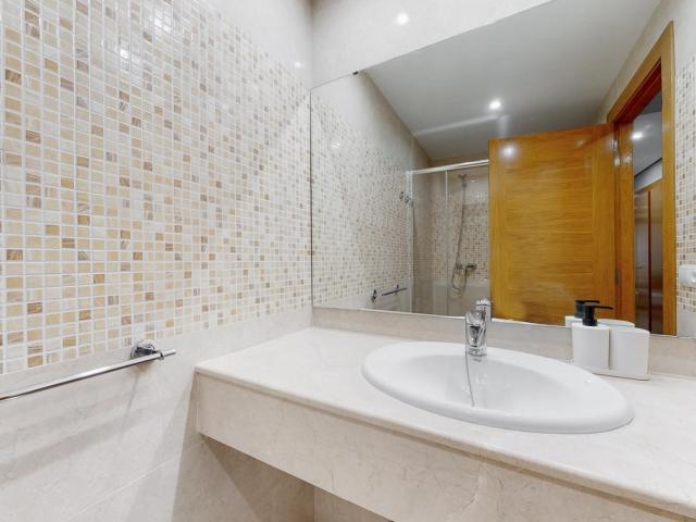 Appealing single bedroom