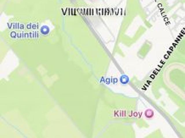Appia Pignatelli attico bilocale ad euro 900 con box e posto auto
