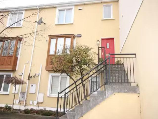Applewood Square, Swords, Co. Dublin is for rent