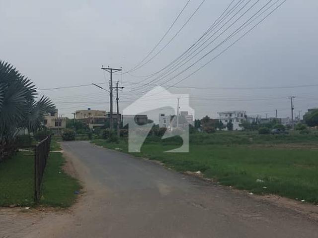 Approximately 12 Marla Paid Cheapest Price Near Park Mosque And Main 100ft Road Plot For Sale