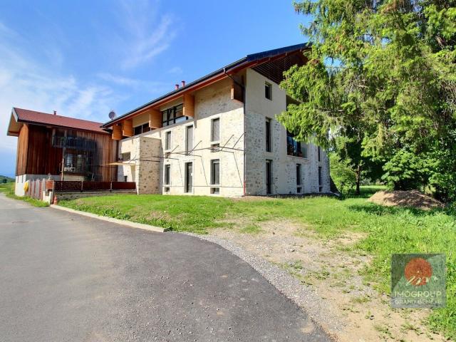 Apprtement duplex en état plateau brut de 206 m² à Reignier 206m² Reignier Esery