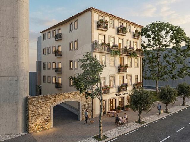 Apresentamos um edifício de gaveto com uma presença arquitet. 1501m² Lisboa