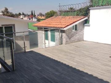 CASA EN VENTA EN BOSQUES DEL LAGO