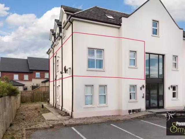 Apt 3 65, Brook Lane