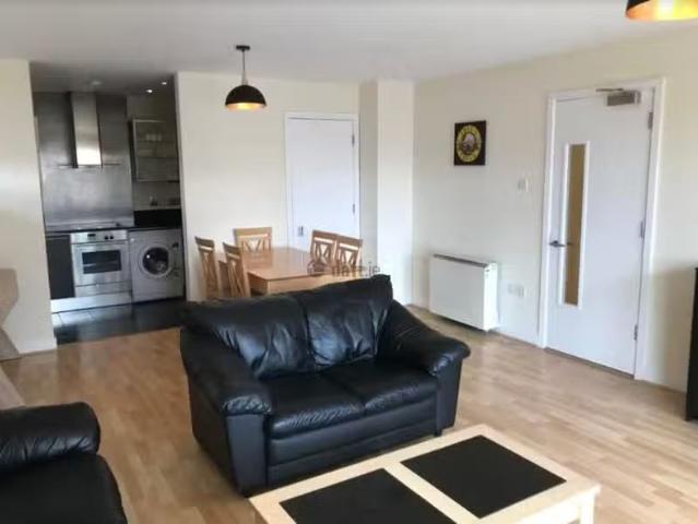 Apt 10, Block 5, Gallery Quay, D02 EY70, Dublin 2 is for rent