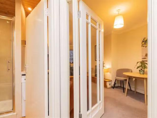 APT. 10 ELTON COURT, Fairview, Dublin 3, D03 PP82