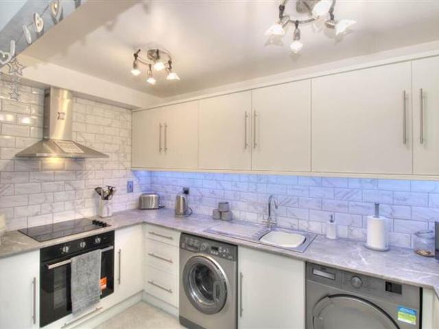 Apt 11, Cluain Caoin, Nenagh, Tipperary REA Eoin Dillon 4916 MyHome. Ie Residential