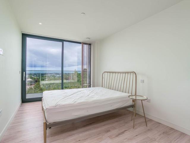 apt. 11, one springfield park, foxrock, dublin 18
