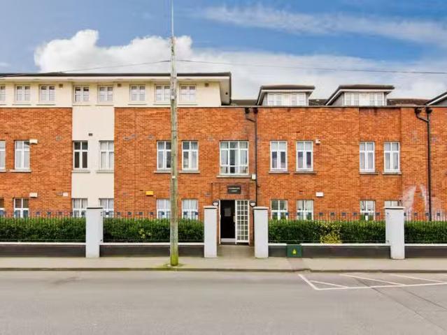 Apt 14, Glenmalure Court, Rialto, Dublin 8, D08F209 is for sale