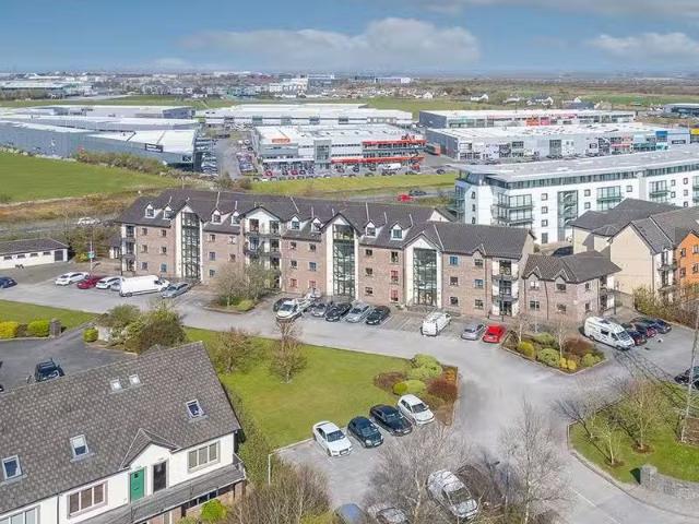 Apt, 16 Cuirt Na Rasai, Ballybrit, Galway City, Co. Galway, Ba.