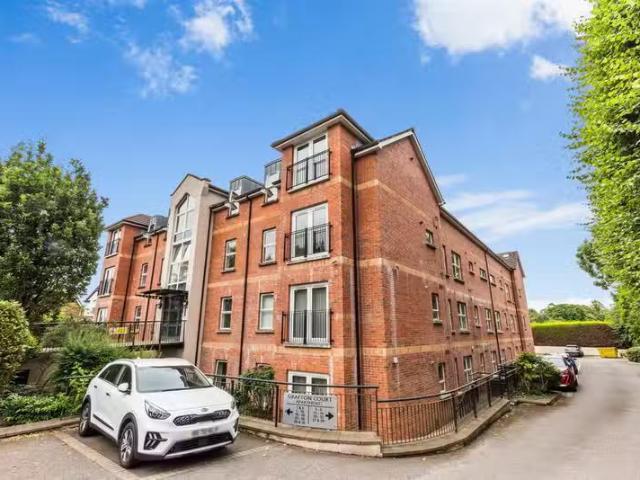 Apt 17 Grafton Court, 85 Kings Road
