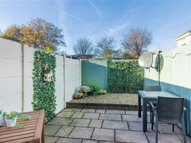 Apt. 18 Willow Bank, Cluain Ard, Cobh, Co. Cork, Cobh, Cork McCarthy & McGrath Auctioneers 4854 MyHome. Ie Residential