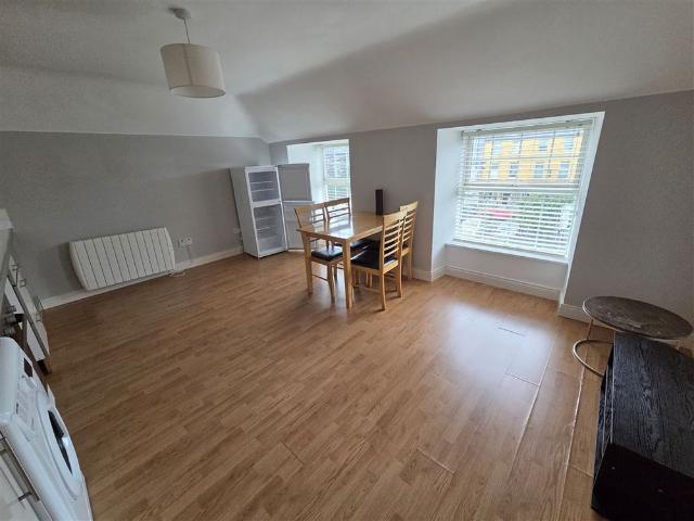 Apt 1, 17 Main Street, Carrickmacross, Monaghan, A81V667