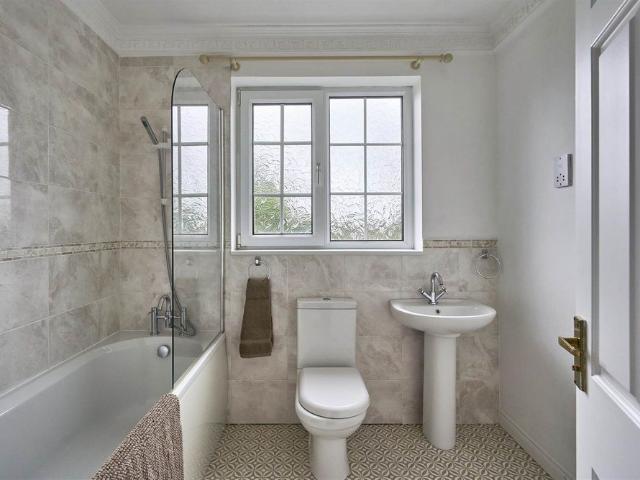 Apt 1 Carriage Mews, Bridge Road, Helens Bay, Bangor, BT19 1XA