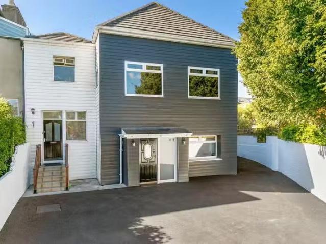 Apt 1, Gledswood Mews, Bird Avenue, Clonskeagh, Dublin 14, D1.