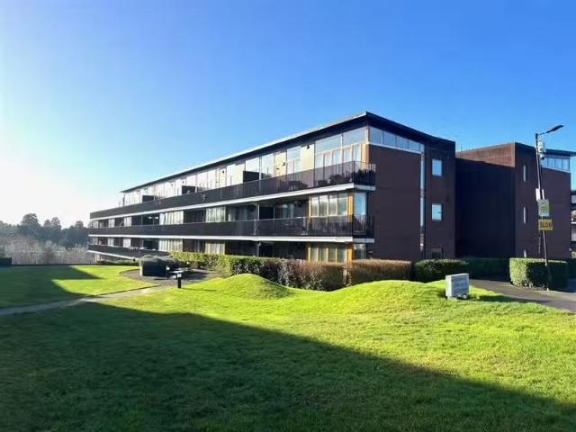 Apt 1 Riverbank Hall, Addison Park,, Glasnevin, Dublin 11, D1.