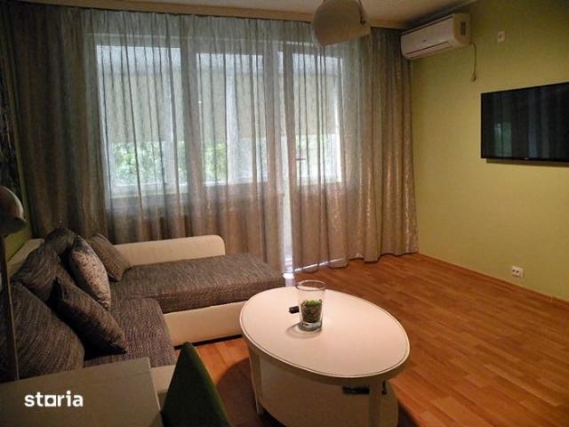 Apt. 2 cam decomandat,Calea Victoriei, etaj 3, balcon, zona linistita