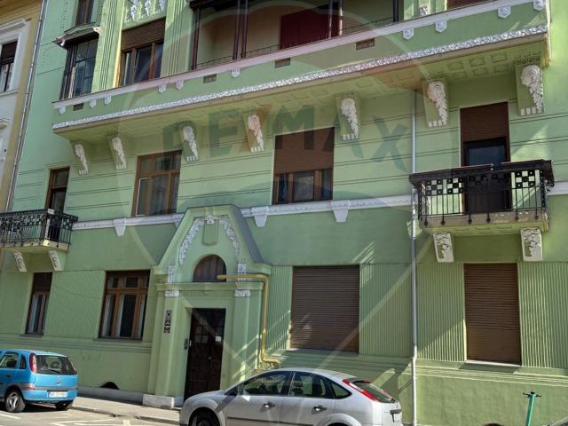 apt. 2 camere de închiriat ultracentral cladire monument istoric