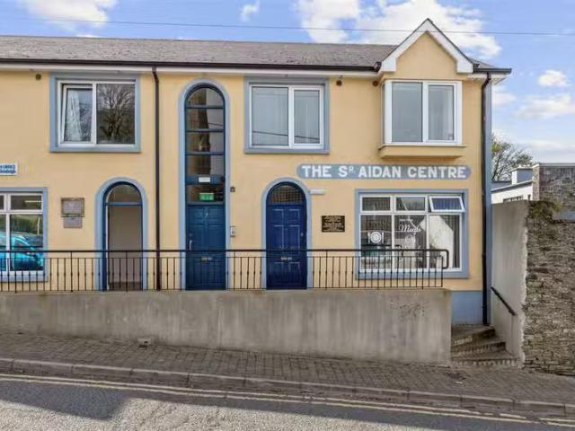 Apt. 2, Cross Street, New Ross, Co. Wexford, Y34 EA33