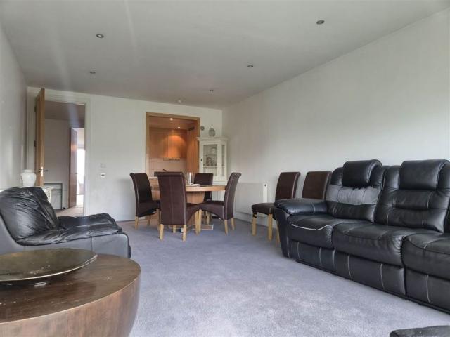 Apt 37, The Sanderling, Thornwood, Booterstown, County Dublin