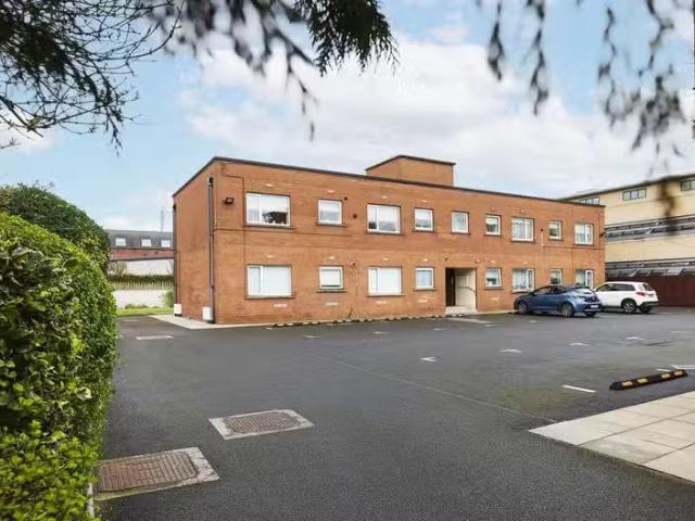 Apt 7, Block 2, Hollybrook Court, Clontarf, Dublin 3 is for sale