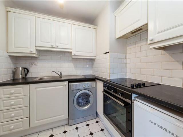 Apt 40 College Court, 6 10 Kevin Street Lwr, South City Centre D8, Dublin 8 Felicity Fox Estate Agents 4915 MyHome. Ie Residential