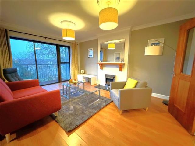 Apt. 4 Maypark Mews, Maypark Lane, Ballinakill, Waterford City, Co. Waterford DNG Reid & Coppinger 4898 MyHome. Ie Lettings