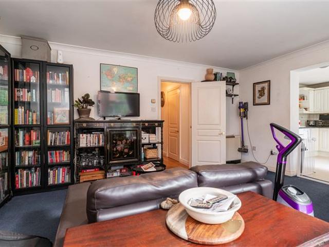 Apt. 56 The Windmill, Lane, South City Centre, Dublin 2 Allen & Jacobs 4825 MyHome. Ie Residential
