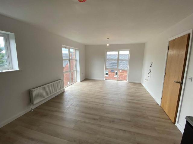 Apt 5, 20 Lewis Mews, 5 20 Lewis Mews, BT4 1FY