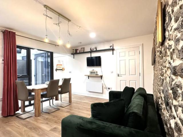 Apt 5 Fiddle & Bow, Dominick Street Lower, Galway, H91 443X
