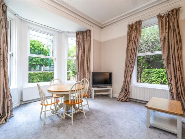 Apt, Carlton Villas Shelbourne Road, Ballsbridge, Dublin 4