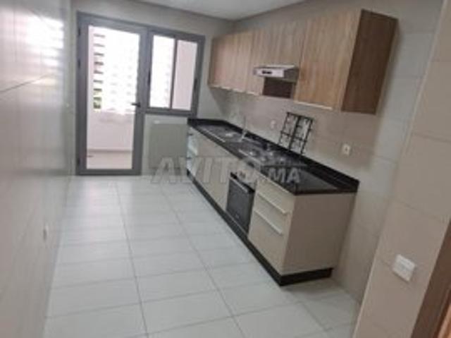 Apt haut standing 105 m² marjane Mcdonald