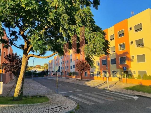Apt T2 em Porto Salvo Oeiras