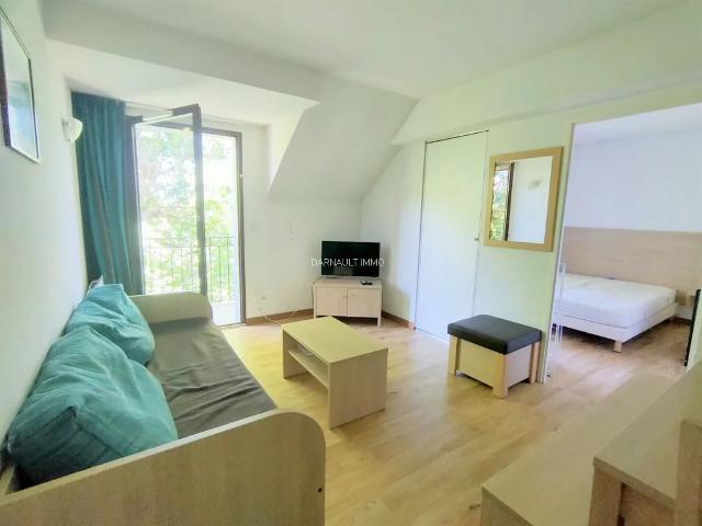 APT T3 45M2 MEUBLE AVEC BALCON ET PARKING CENTRE VILLE LUCHON