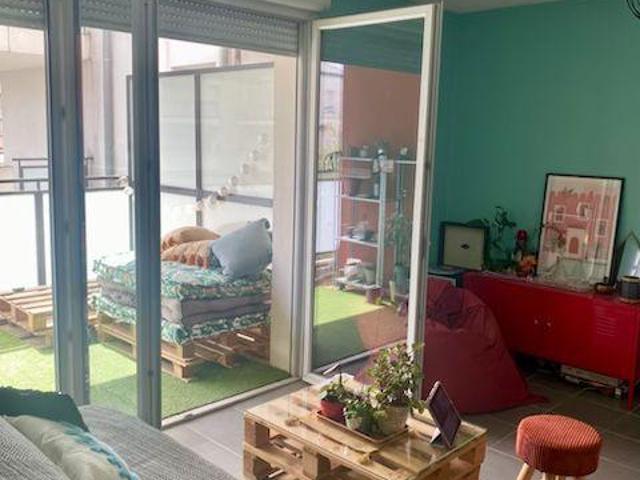 Apt T3 57m² avec terrasse et parking