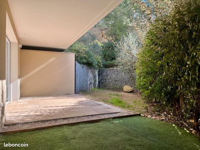 Apt T3 70m2, jardin 50m2 expo SUD, parking