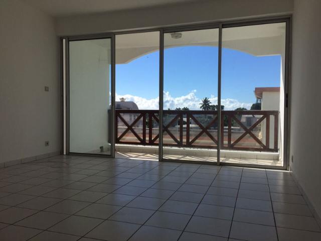 Apt t3 st denis proche jardin de l'etat