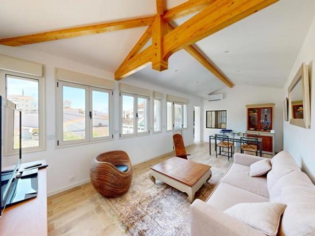 Apt T4 d'exception, neuf, garage, terrasse