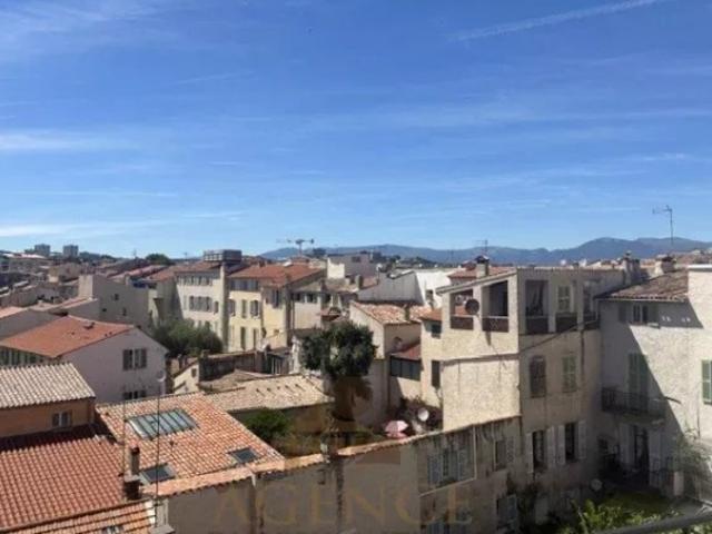 Apt vieil Antibes vue superbe et balcon