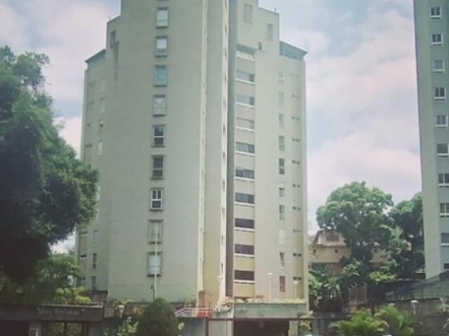 APTO en VENTA AV PAUJI LOS NARANJOS