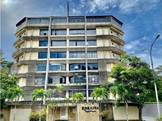 Apto. En Venta Ubicado en Maracay La Victoria, Resd. Roraima