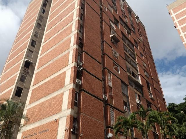 APTO.VENTA A REMODELAR EL CAFETAL 3H+S, 1B+S, 2P 341110