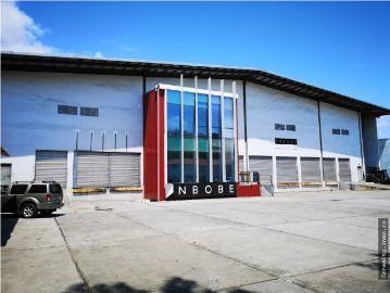 Aquilo Galera bodega 4600m2 en Milla 8 FGB