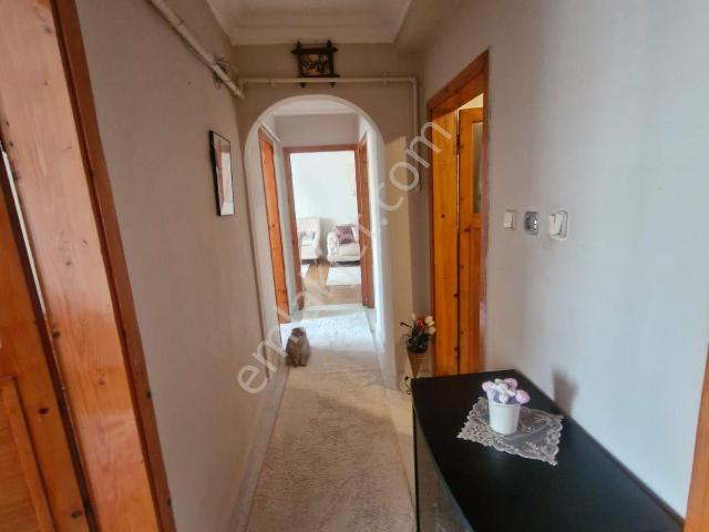 Arı Emlak'tan Satılık 2 T1 90m2