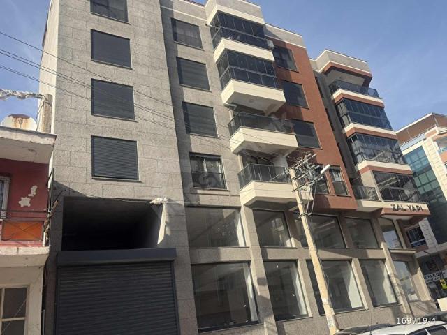 ÇARŞININ EN GÜZEL KONUMUNDA ARA KAT YATIRIMA UYGUN 1+1