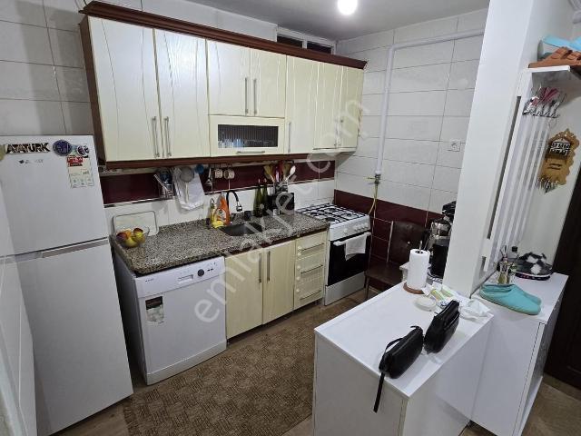 Çarşı Merkez Dağlı Pasajında Satılık 2+1 Daire Vira Gayrimenkul