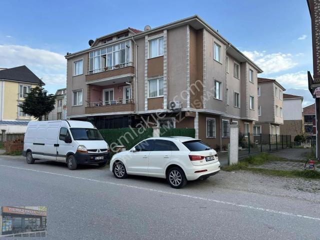 Çarşı Merkezde Geniş M2li Bakımlı Kombi Cam Balkonlu Kupon Daire
